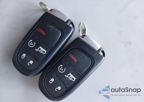 2019 Jeep Cherokee Latitude Plus Fwd из США, поврежденный, VIN 1C4PJLLB7KD301578